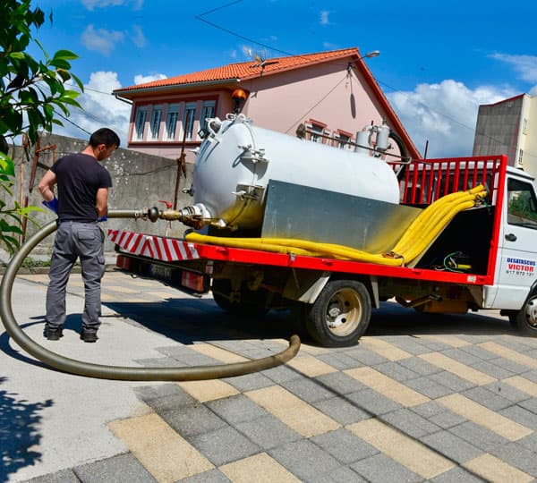 Limpieza y vaciado de fosas sépticas en A Coruña y Ferrol