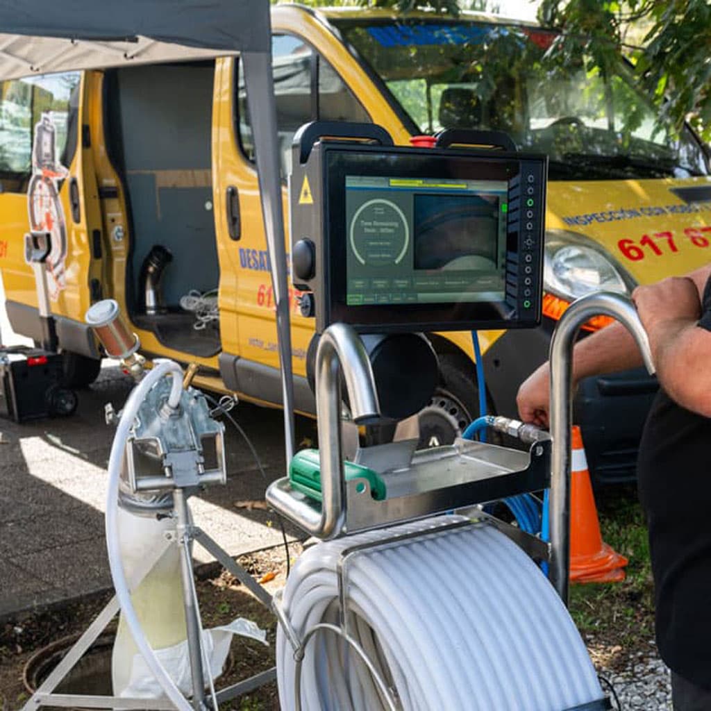 Galería de trabajos de reparación de tuberías con manga