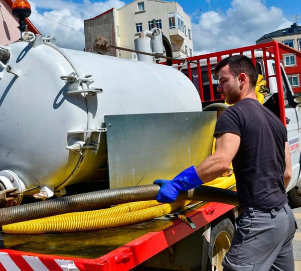 Expertos en desatascos en A Coruña, Ferrol y Narón